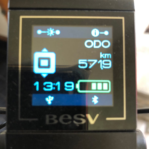 BESV PSF1の充電！