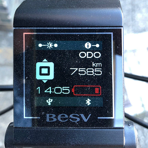 BESV PSF1燃費記録